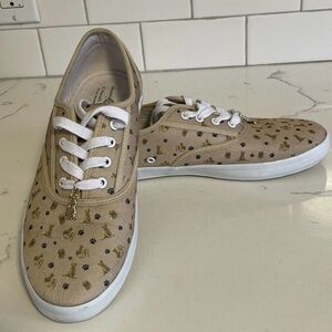 Bradford Exchange-"I love Golden Retrievers" tennis shoes-Women’s size 8.5